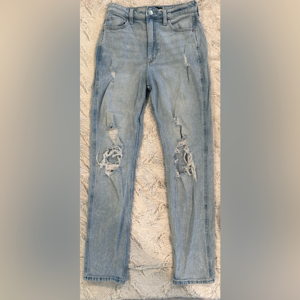 Hollister Blue Boyfriend Jeans Distressed Casual Style